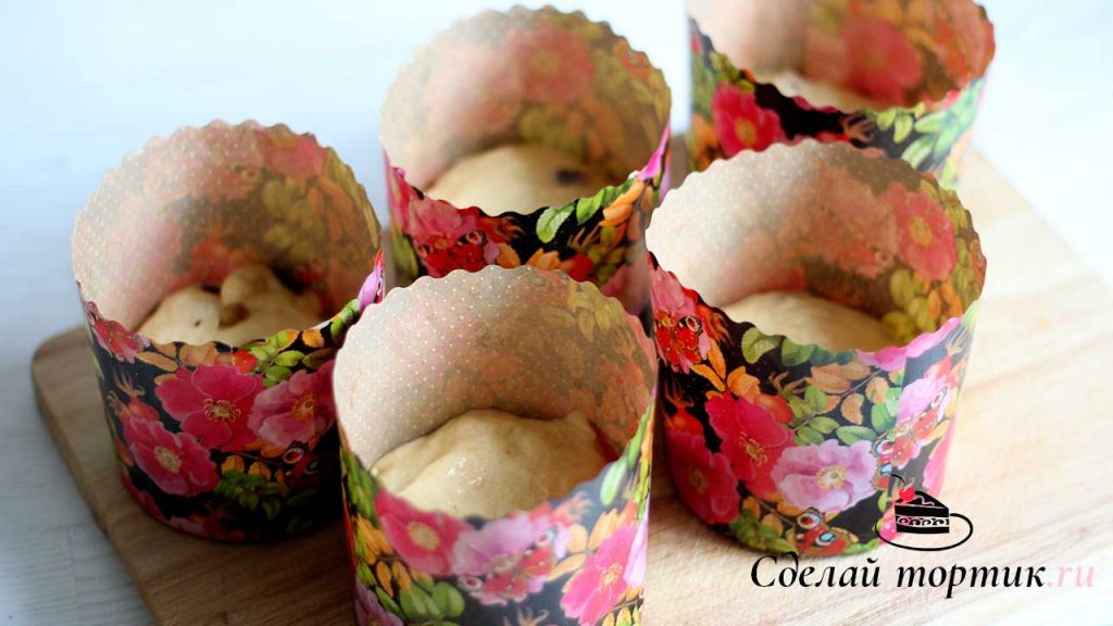 Выпекаем сдобный кулич
