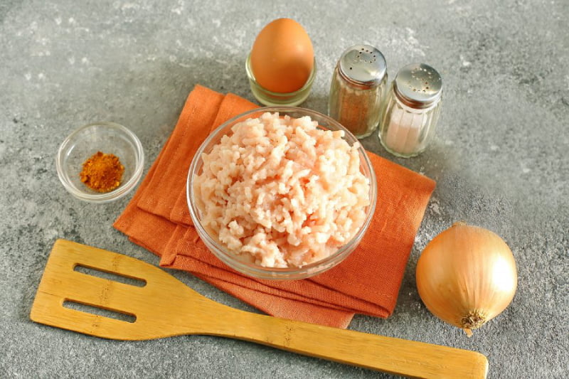 Основные секреты как приготовить самый сочный фарш для котлет!🍴