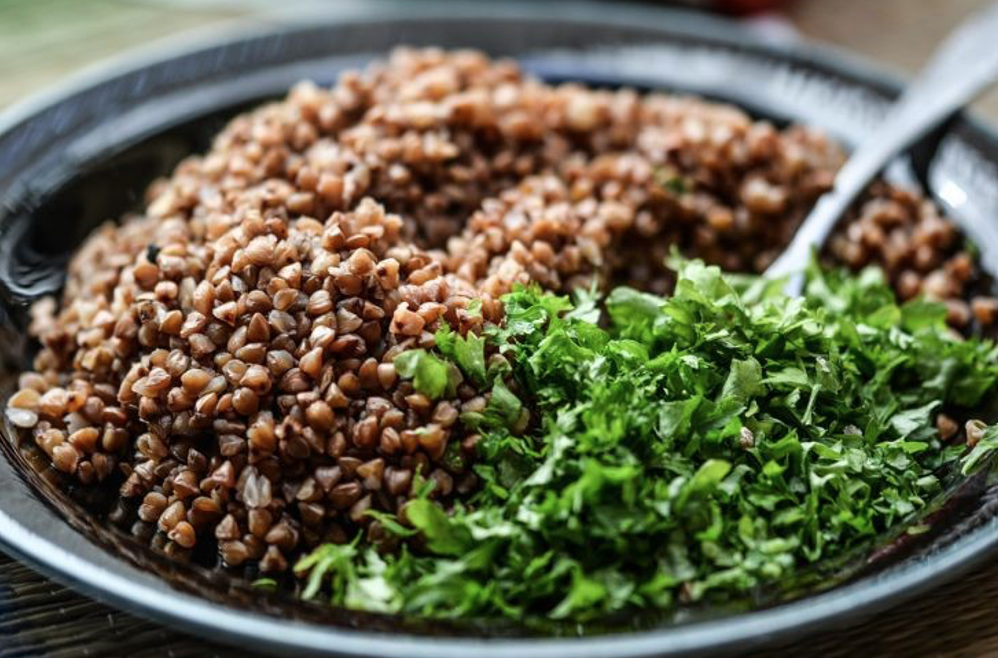 Как правильно и вкусно варить гречку на гарнир!